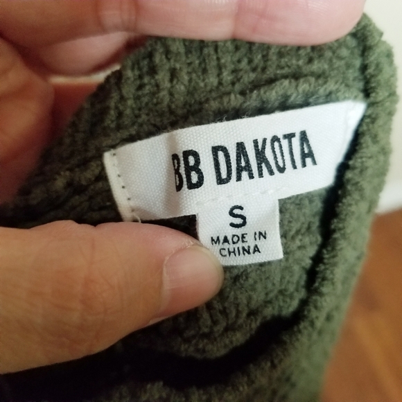 BB Dakota Chenille Knit Sweater Army Green Sz S - Picture 5 of 6